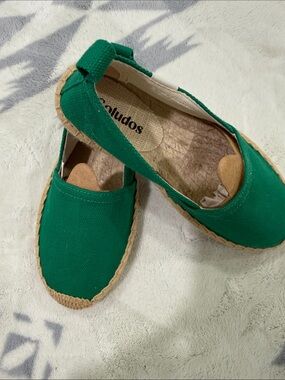 Soludos Green Canvas Kids Espadrilles Kids Size 13